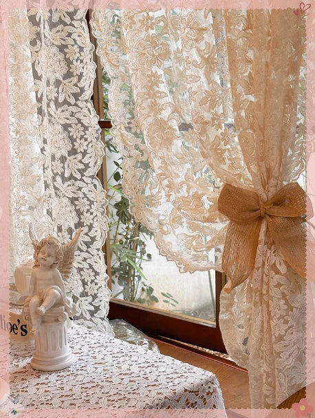 rideau blanc dentelle vintage translucide palais français chambre salon