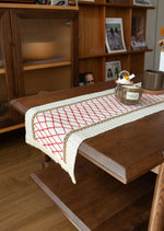serviette table géométrique blanc rouge beige moderne ethnique