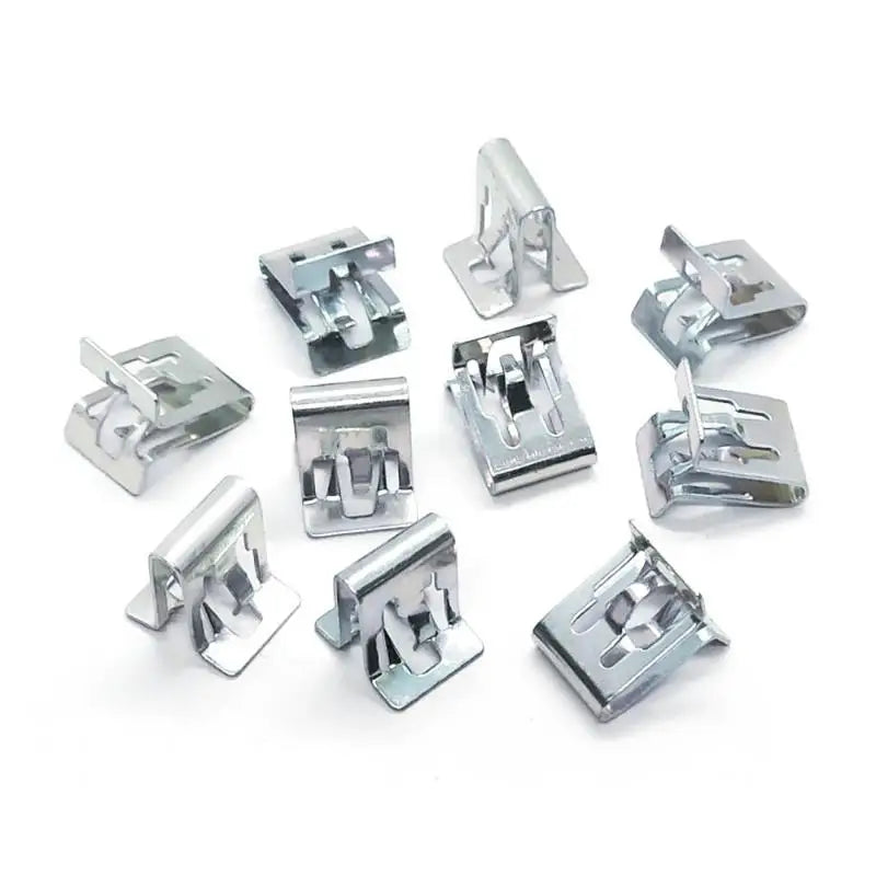 clips métalliques argentés industriels fixations plat lisses opaques diverses tailles utilisation générale porte tableaux
