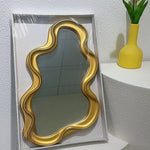 miroir moderne blanc noir or rose cadre ondulé intérieur décoration chambre salon