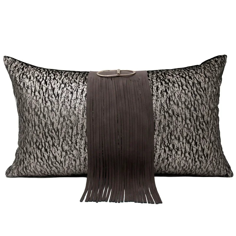 housse coussin moderne imprimé gris noir rouge peluche tissage carré décoration voiture salon chambre