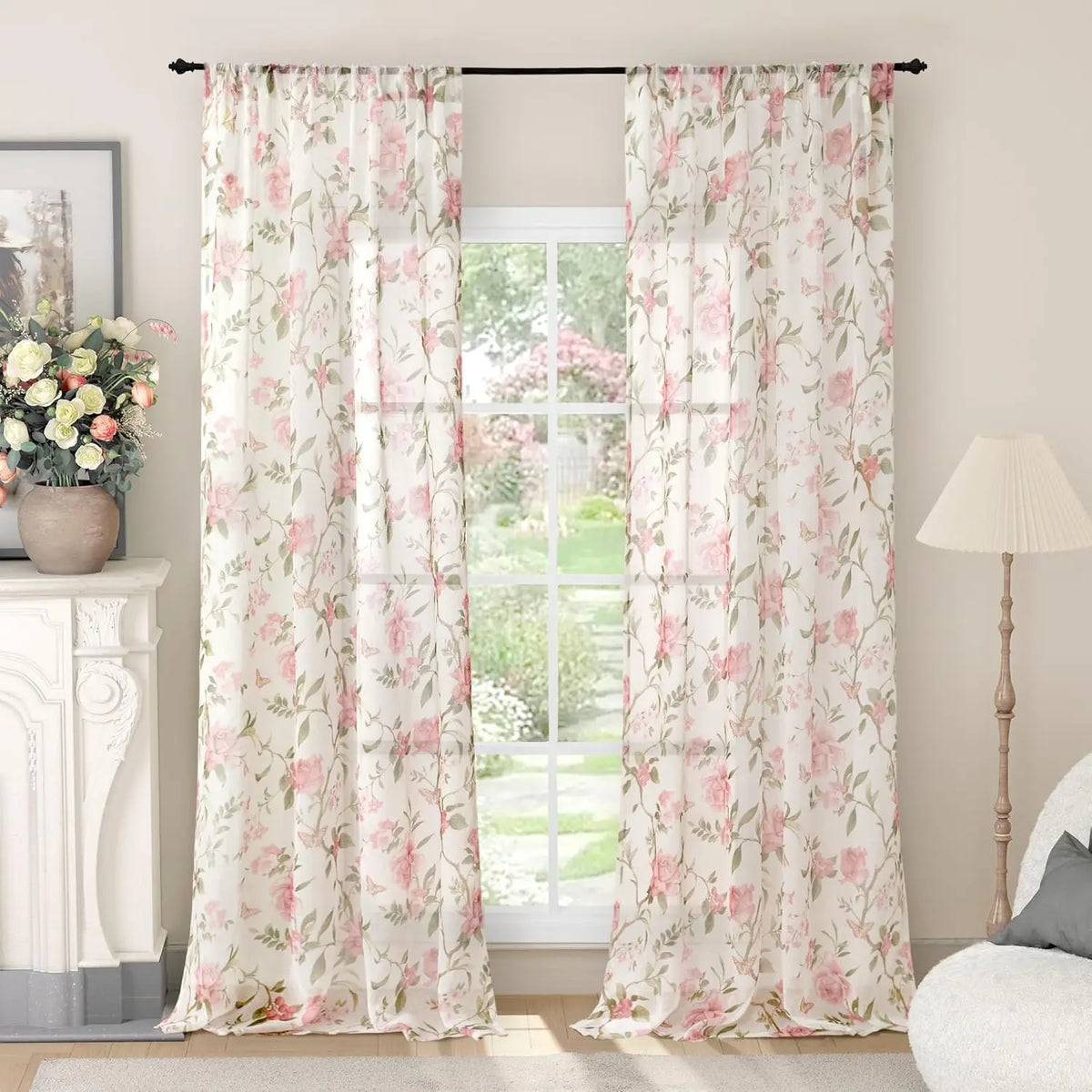 rideaux légers fleur rose jaune motifs floraux champêtre translucides salon chambre coucher