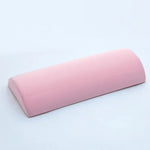 coussin lombaire mousse mémoire forme col bleu rose gris velours contemporain