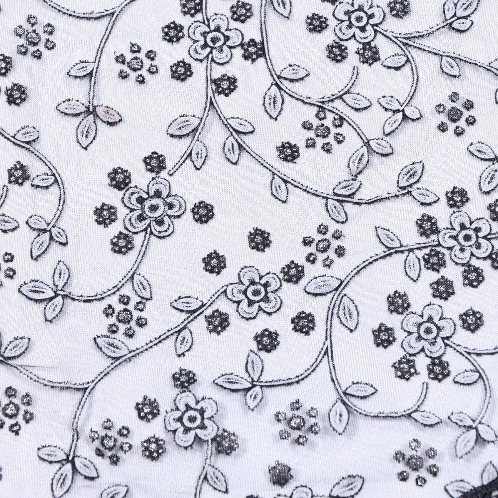 écharpe féminine floral dentelle noir blanc décoratives classique élégante printemps étéextérieur