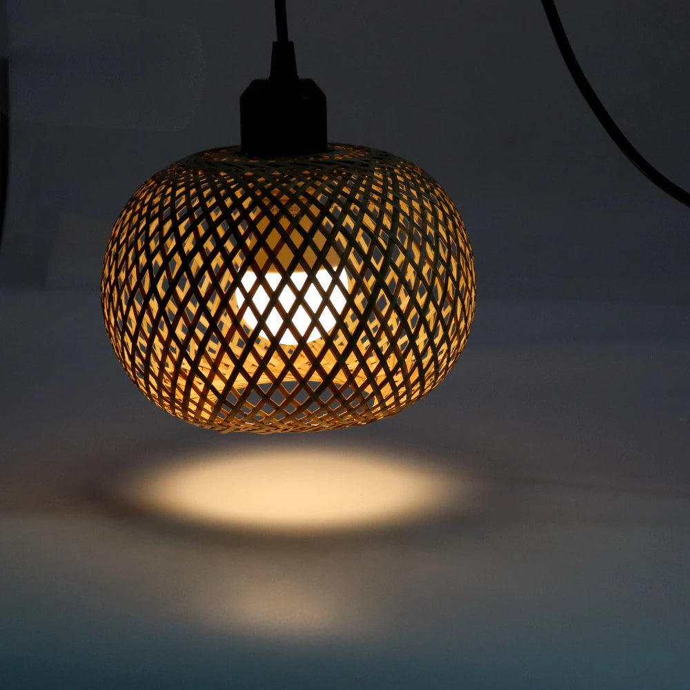 Suspension lumineuse tissage osier moderne rustique naturel noir câble électrique ampoule led douille noire