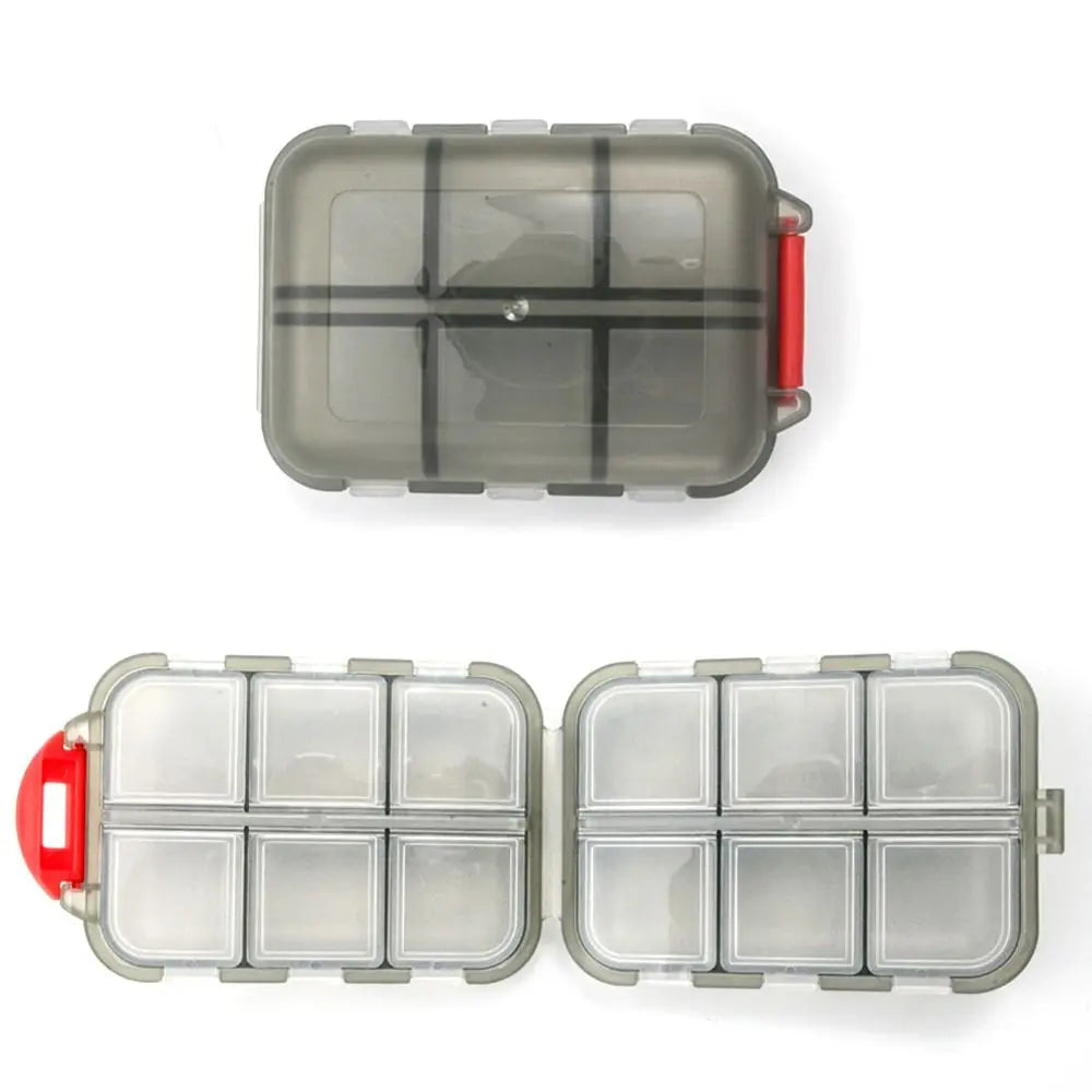 boîte pilules transparente pratique blanc rose gris bleu compartiments poignée rouge compact echangement daily