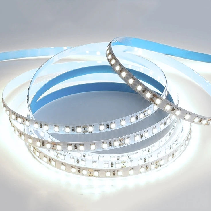 ruban led blanc flexible 60 led adhésif 3000k 6000k salon moderne
