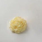 bougies fleur rouge rose violet jaune blanche parfumées aromathérapie artisanal élégantes décoration maison chambre