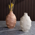 Vase céramique moderne vase table blanc visage sculpté lèvres sculptées art déco