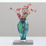 vase translucide motifs bulles couleur bleu vert tulipes décoration table artisanal moderne