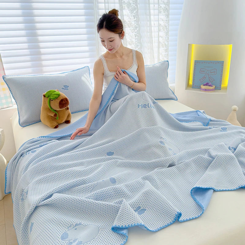 couverture été respirante polyester cooling fibers motif souris hello blanc bleu doux moderne oreillers