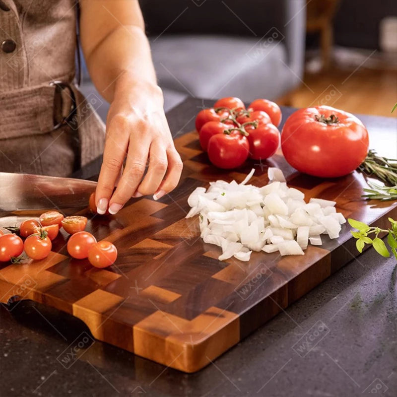 planche découper bois marron carreaux géométriques moderne couteau asperges légumes respectueux environnement
