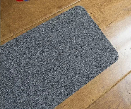 tapis antidérapants escaliers gris clair texture micro adhésif prédécoupés rouleau sans couture