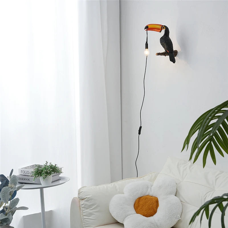 lampe oiseau toucan résine led moderne noir orange jaune blanc éclairage mur applique chambre
