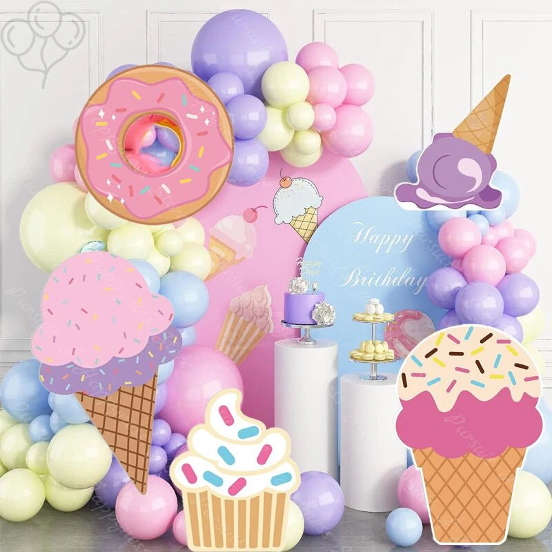 fond scène carton mousse gâteau glace donut ballons fête anniversaire mariage baby shower