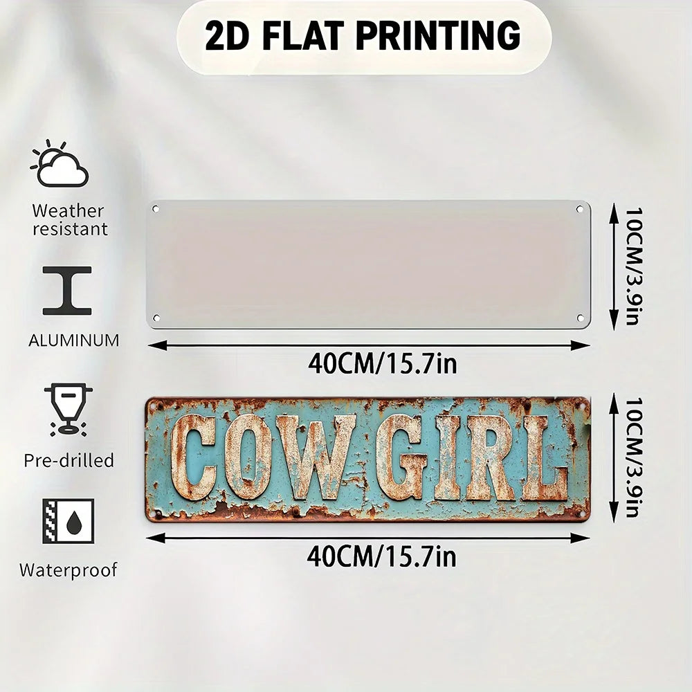 décoration murale vintage plaque cowgirl aluminium lettres relief bleu clair brun rouillé