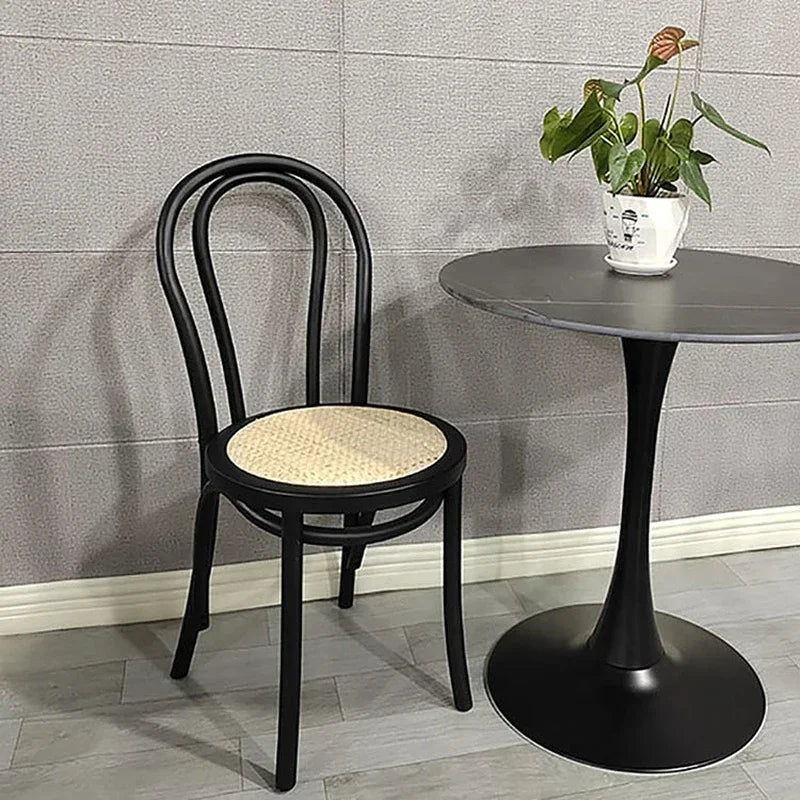 assise chaise rotin naturel tressé beige clair classique meuble décoration