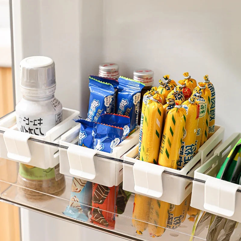 organisateur réfrigérateur transparent blanc clips ajustable rangement aliments sauces snacks boites bouteilles utilitaire minimaliste