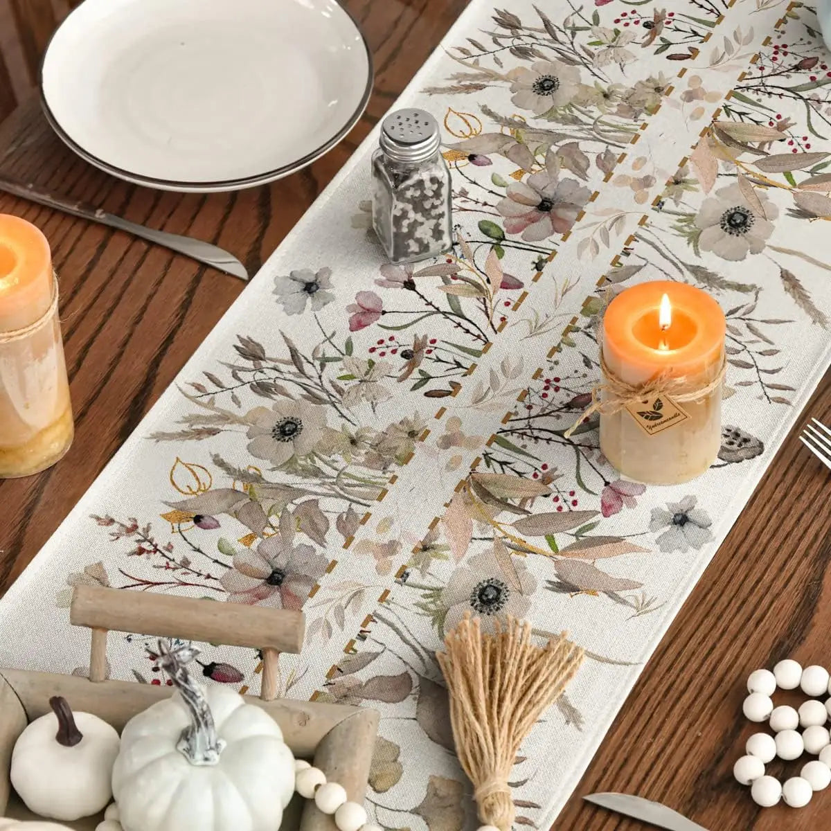 table table lin imprimé fleurs printemps naturel rustique motifs floraux beige marron rose vert