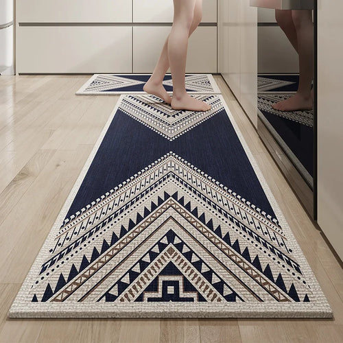 tapis sol cuisine entrée moderne motif géométrique bleu marine beige fibre bambou antidérapant