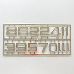 plaque chiffres relief moderne noir doré vert blanc kit diy fixations maison horloge murale