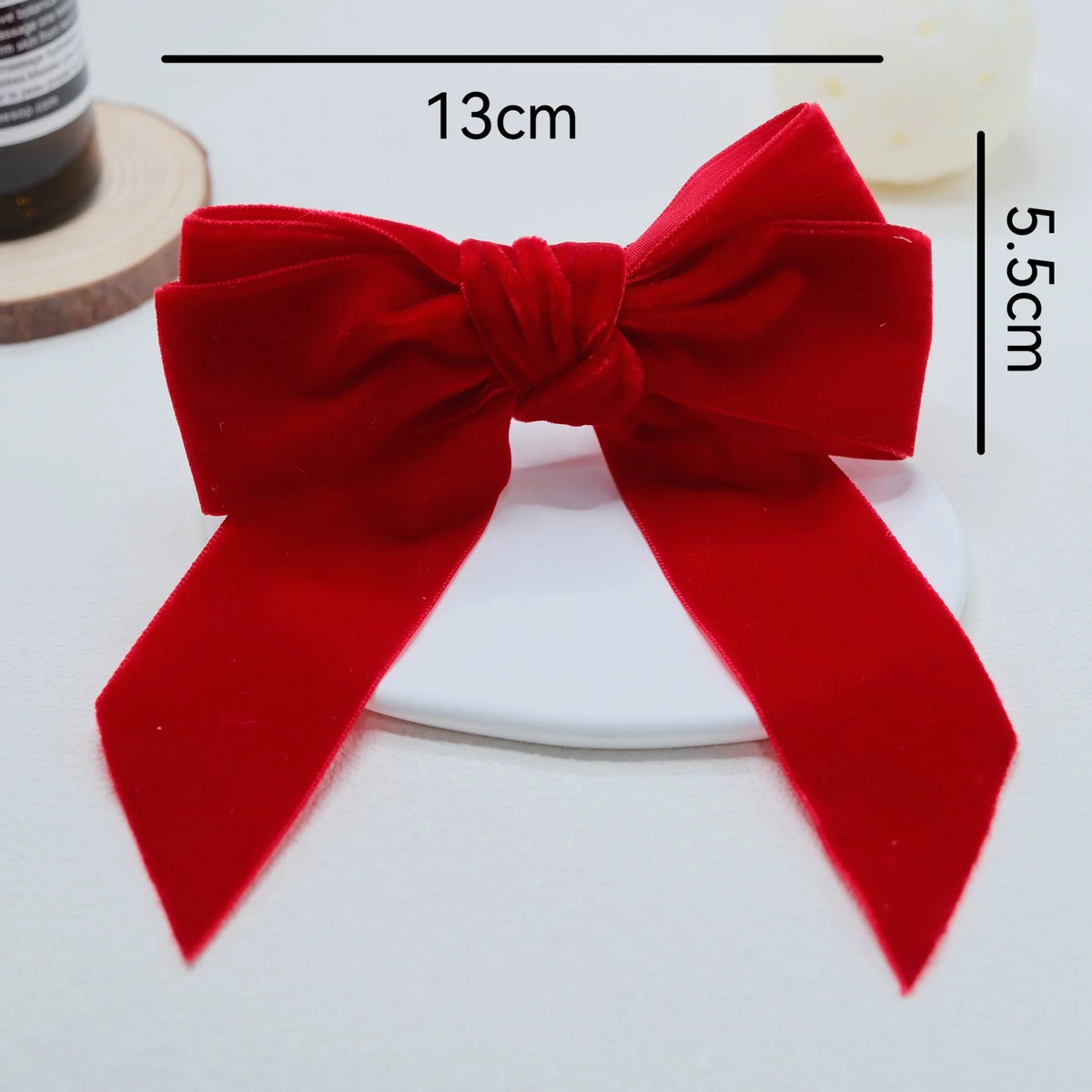 serviettes velours rouge blanc vert classiques élégantes décoration table événementiel mariage noël rouleaux serviettes