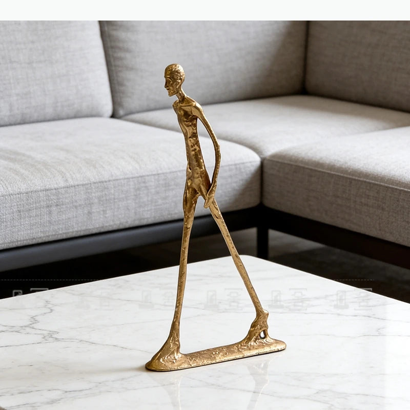statuette moderne dorée statuette minimaliste noire texturée sculptée ornement décoration