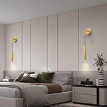 Vue de côté de l'applique murale LED montrant son design élégant