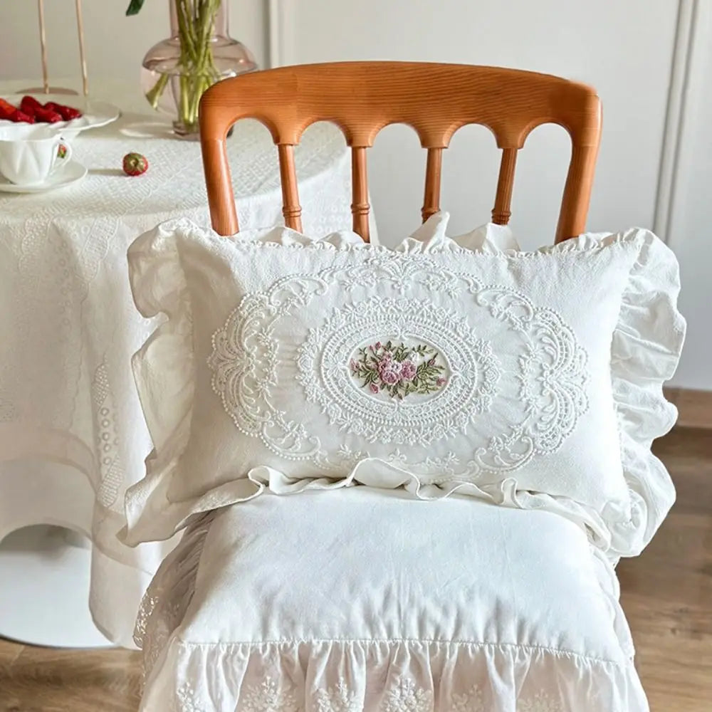housse coussin brodé fleurs franges vintage romantique lit polyester coton blanc chambre