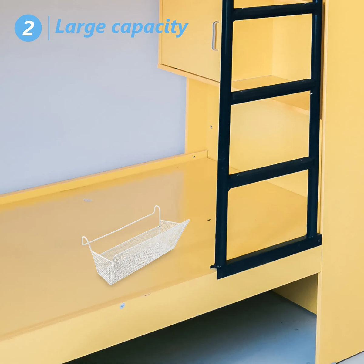panier suspendu blanc métal ajouré fonctionnel minimaliste lit superposé organizer.storage.basket.hanging.shelf.bedside