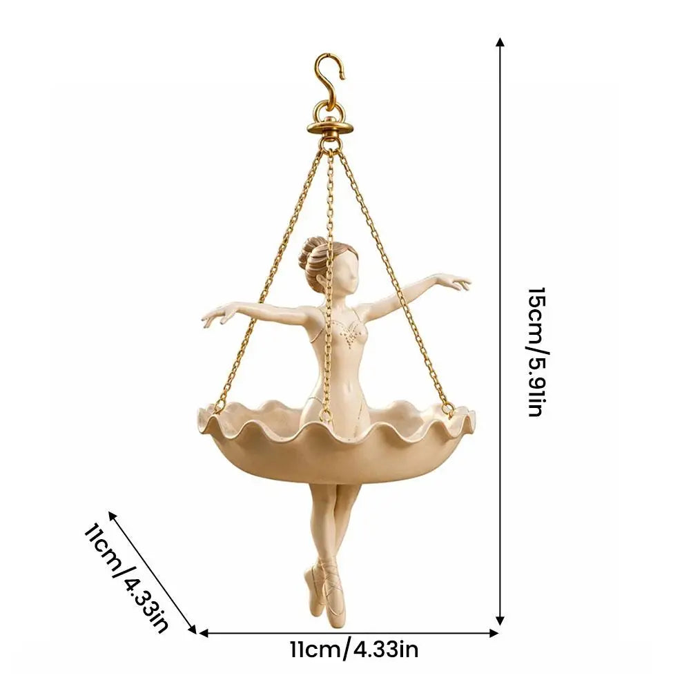 plantes suspendues ballerine tutu chaines decoratives jardin exterieur intérieur arrosoir lierre