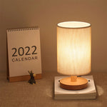 lampe table led usb moderne minimaliste abatjour tissu opaque bois clair chambre coucher