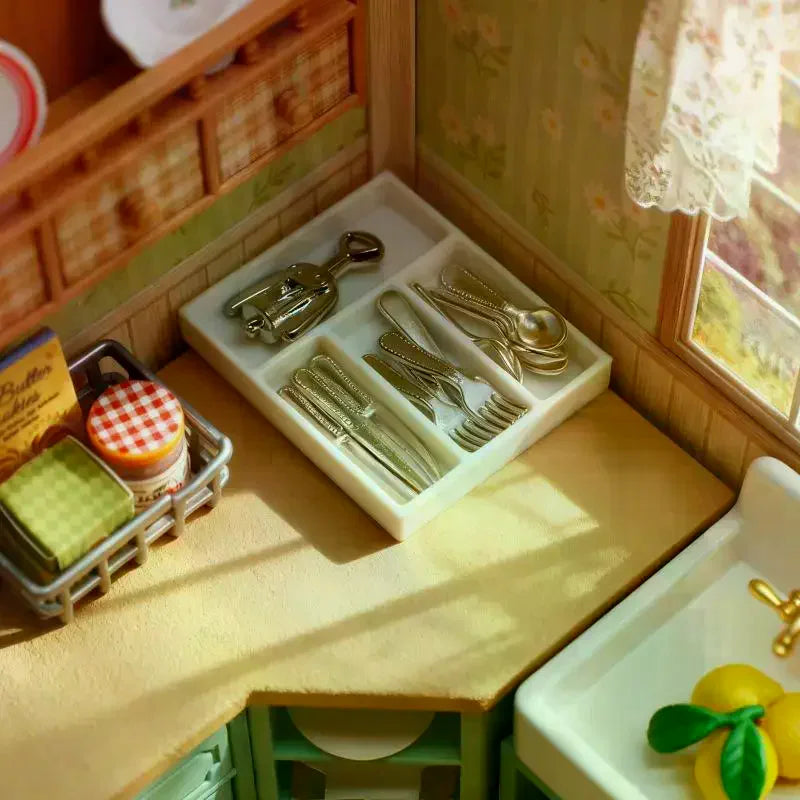 organisateur couverts miniatures vert rose beige moderne cuisine vaisselle clips cuillères fourchettes couteaux ouvreur