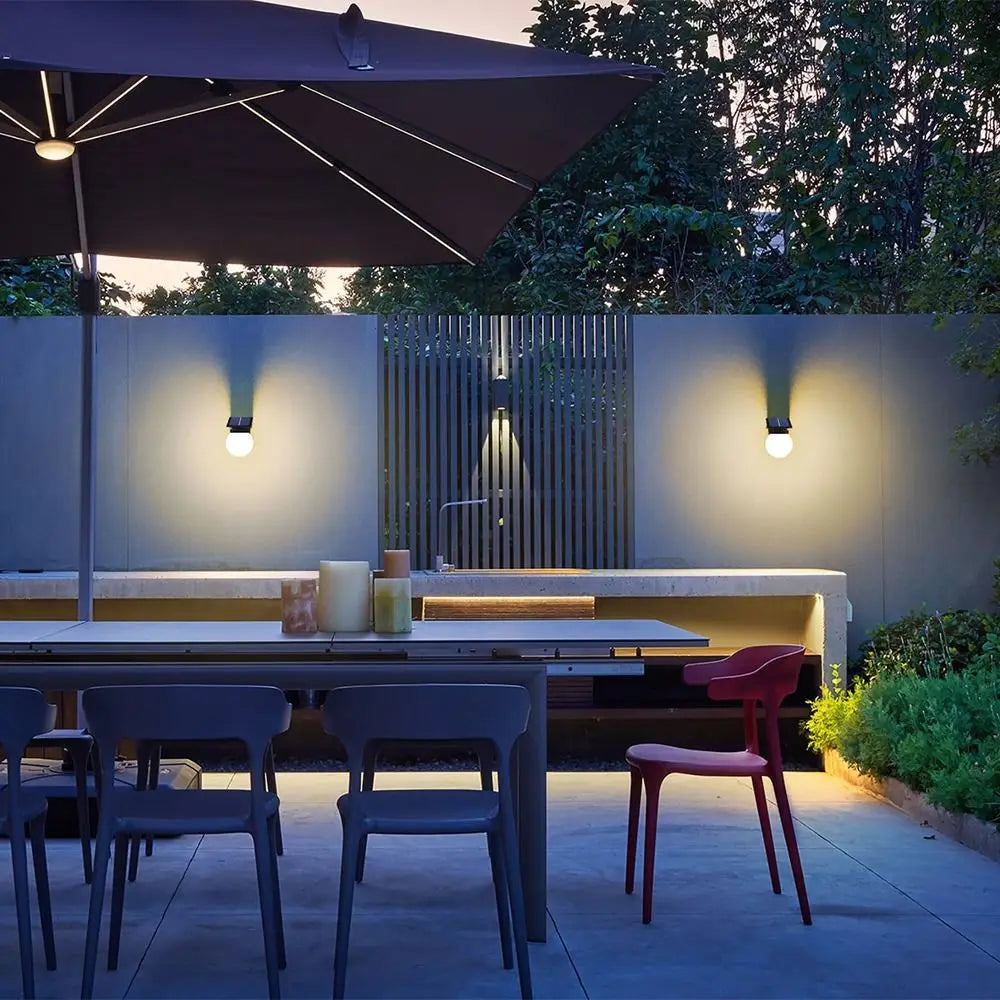 lampe solaire murale ip65 panneau solaire globe lumineux noir blanc