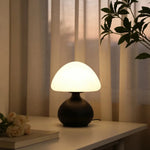lampe table champignon blanc marron beige moderne minimaliste lumière changeante décoration maison