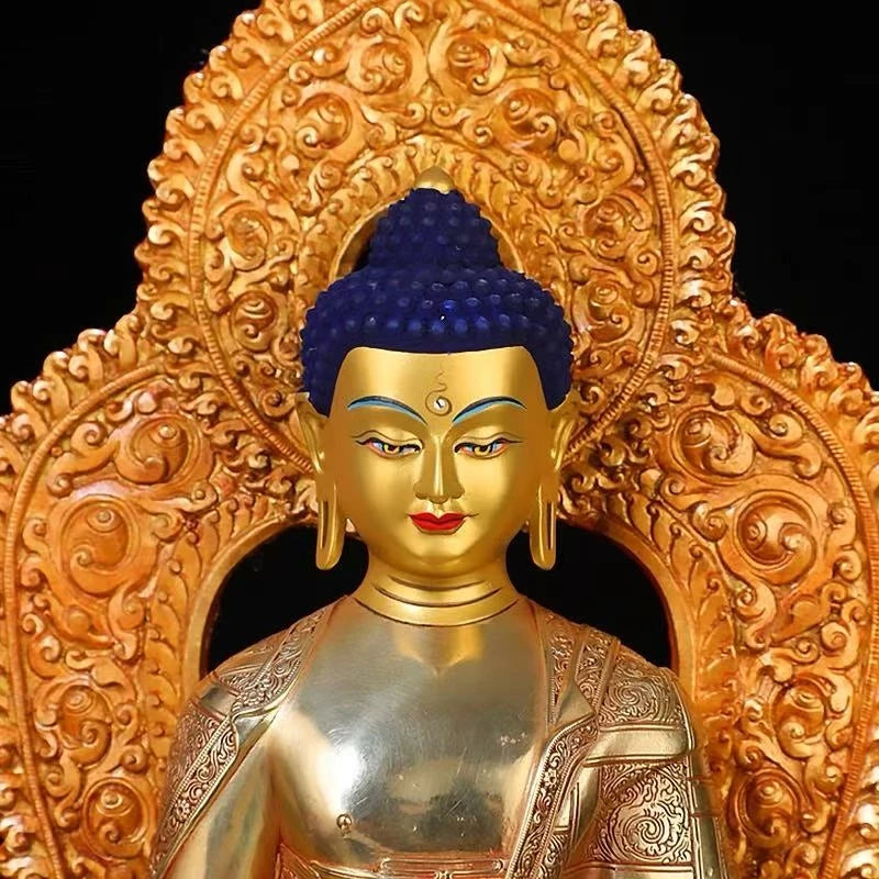 statue bouddha or bleu rouge relief orné tibétain traditionnel asiatique maison prière