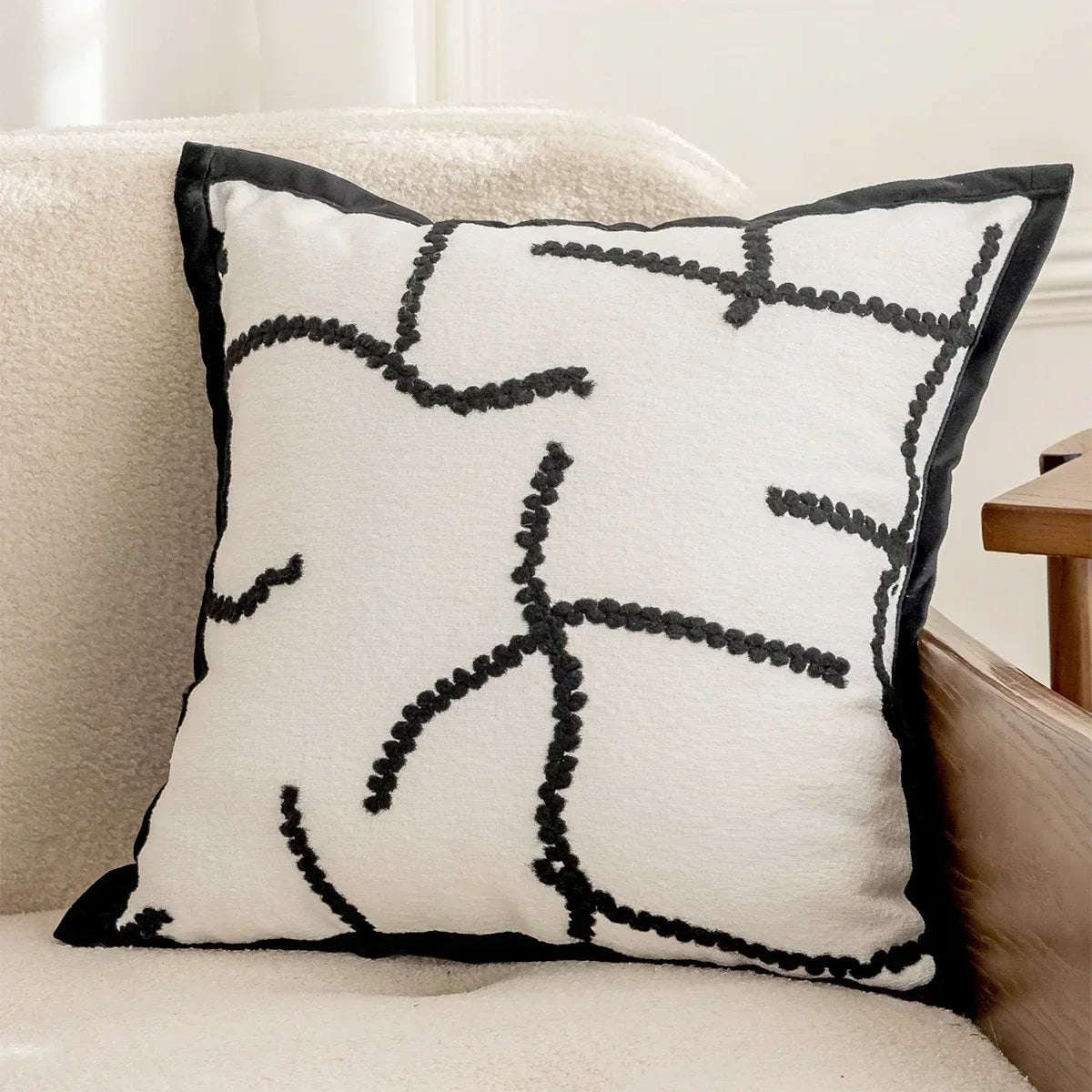 coussin décoratif moderne motif floral blanc nordique polyester jacquard adhésif