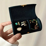 boîte rangement bijoux velours portable voyage rose gris bleu vert classique bouton doré bracelets