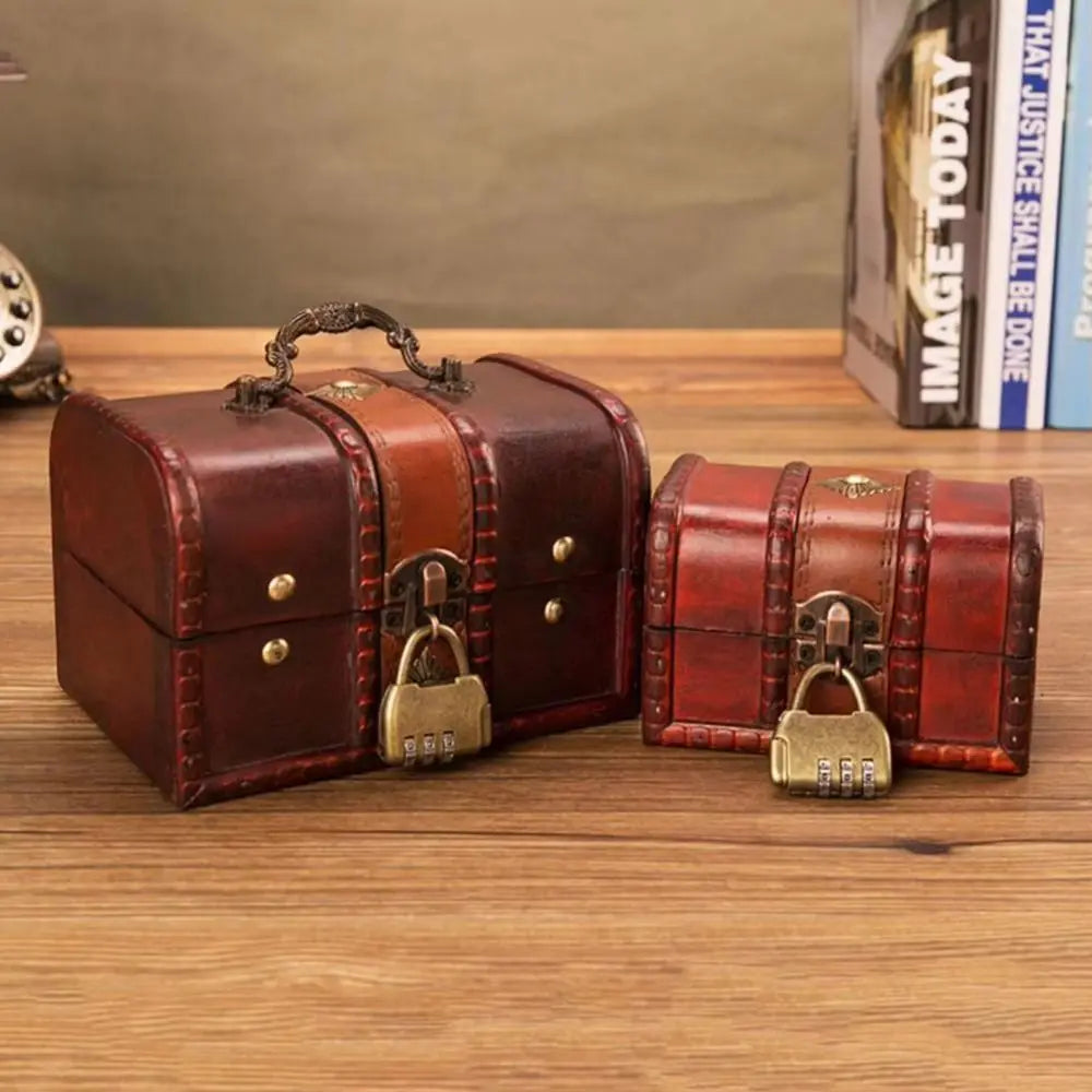 coffre bijoux vintage coffre bois rétro marron foncé ornements dorés serrure clé poignée