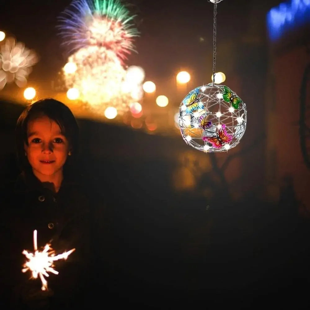 boule lumineuse décorative moderne transparente papillons colorés extérieur led autoinstallation jardin