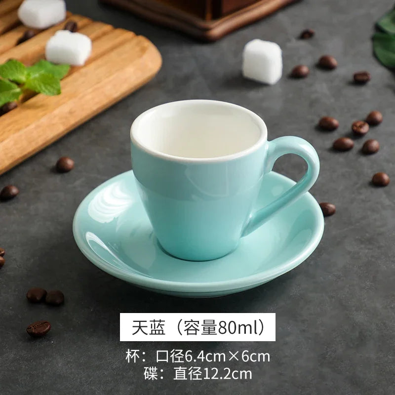 tasses céramique porcelaine poignée cuillères moderne rouge vert bleu jaune blanc