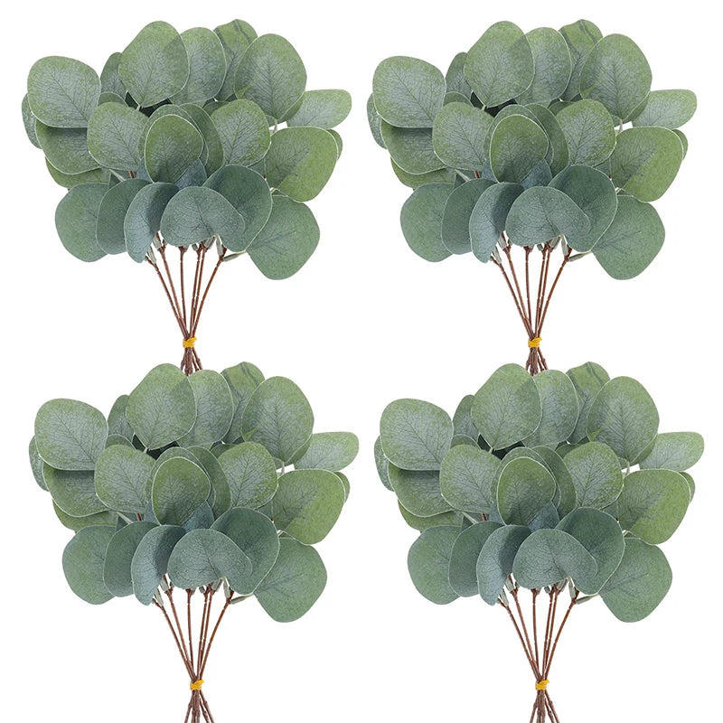 bouquet artificiel feuilles vertes roses blanches naturel romantique vase blanc lanternes
