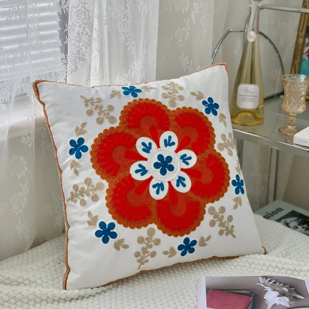 taies d'oreiller coton polyester ethnique floral brodées couleurs vives motifs géométriques coussins deco 45x45cm