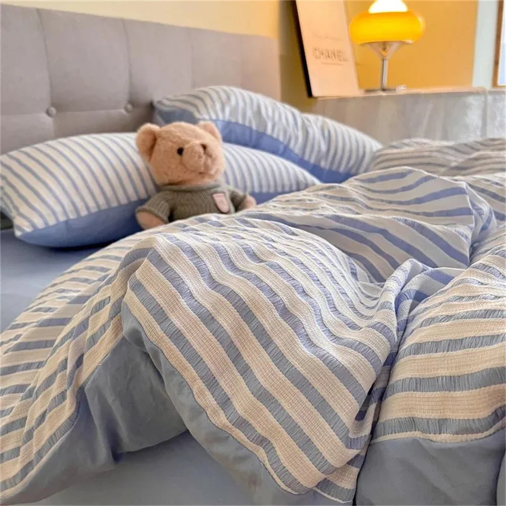 drap housse rayures horizontales taies oreiller moderne minimaliste couleur bleu clair beige vert clair