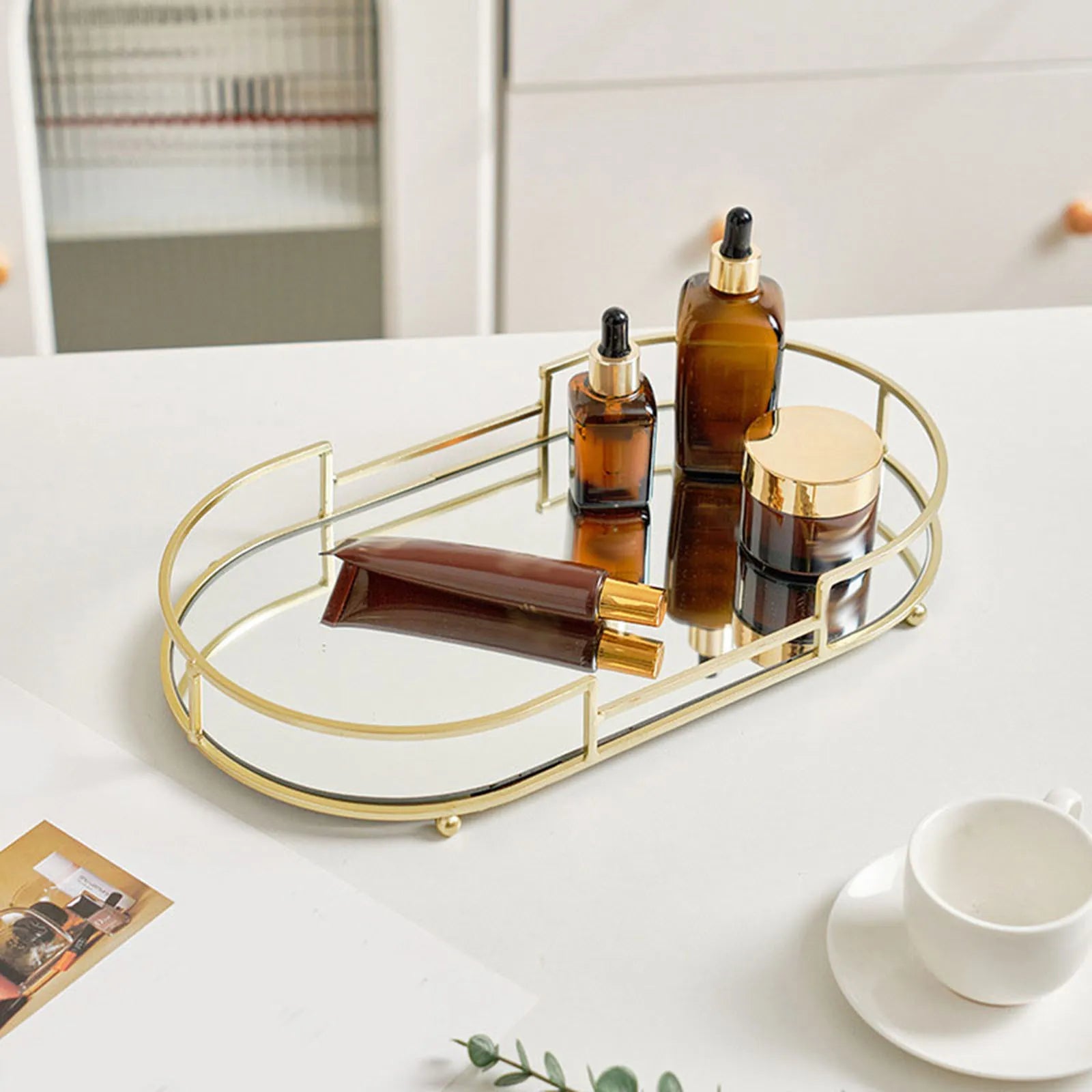 Plateau décoratif rouge pour salle de bain