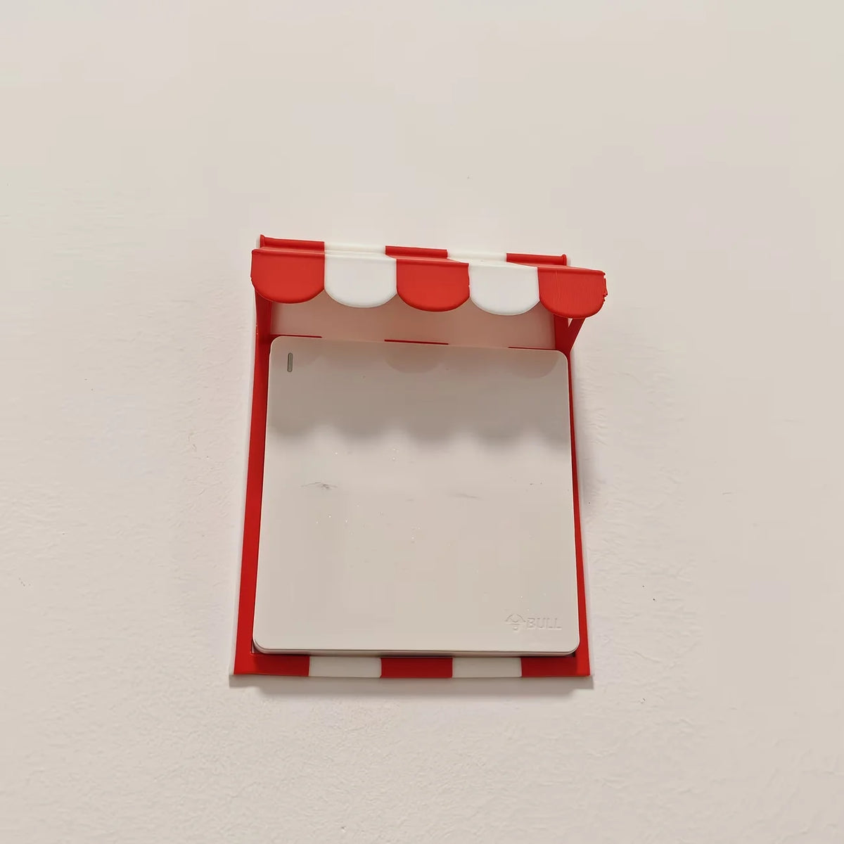 cache interrupteur bicolore rouge blanc rayures horizontales moderne adhésif interrupteur