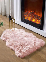 tapis acrylique blanc rose beige poilu duveteux decoratif scandinave intérieur