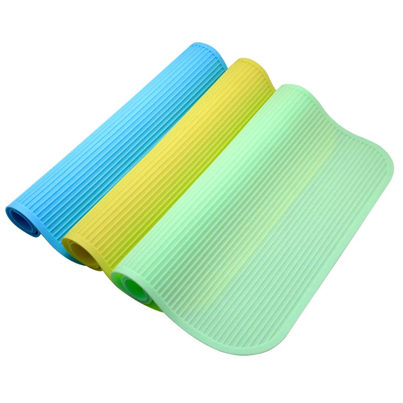 tapis antidérapant toilettage animaux couleur bleue verte jaune strié givré professionnel utilitaire