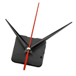 cadran montre classique motifs floraux texture mat aiguilles rouge noires vis fixation pièces mécaniques