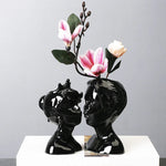 Vase tête céramique amoureux baiser rouge